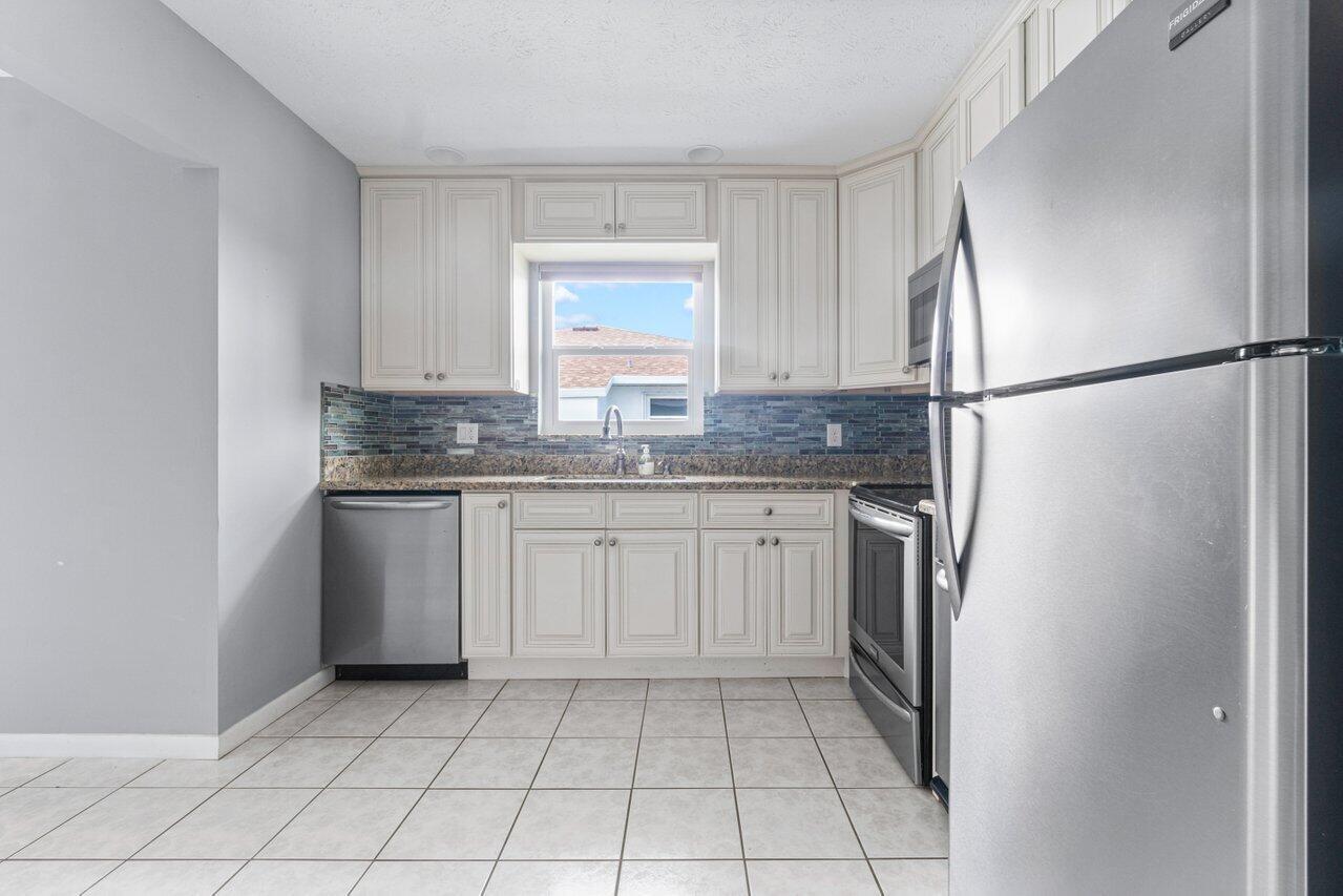 HIGH POINT OF FORT PIERCE - Residential