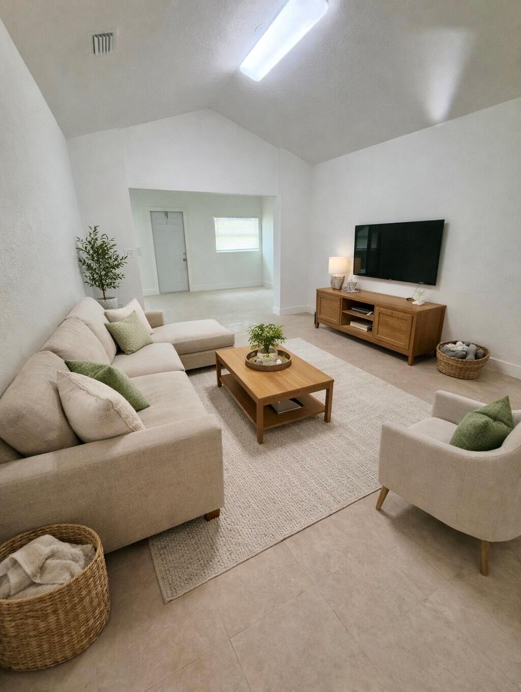 TROPICAL TERRACE - Residential Lease