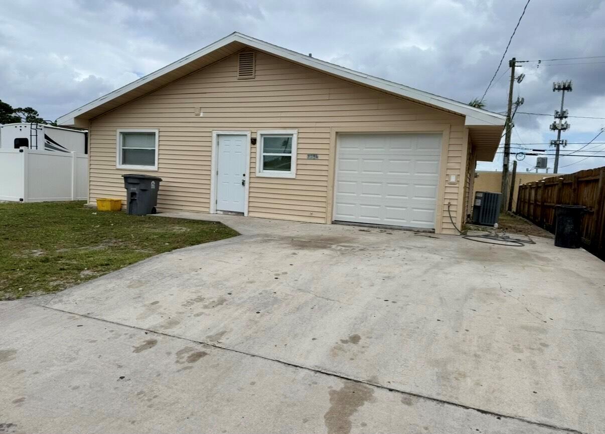 TROPICAL TERRACE - Residential Lease