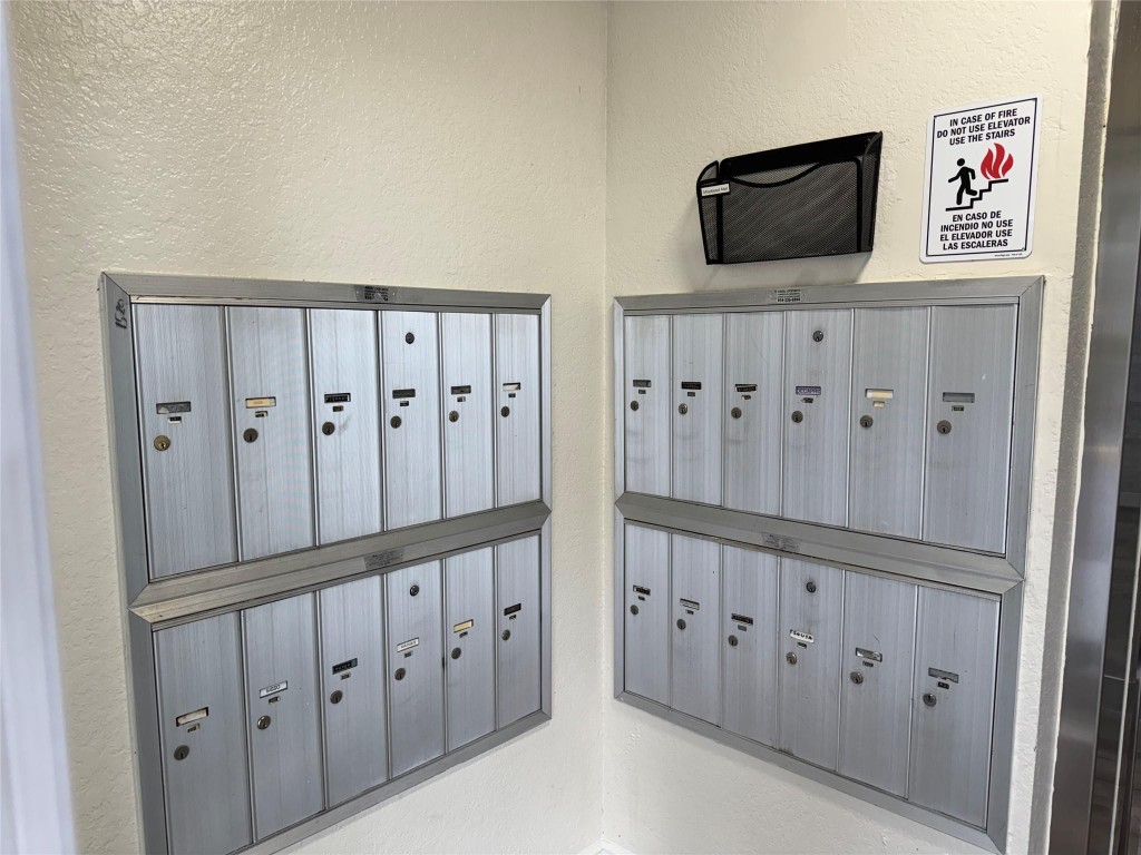 Condo 10 Of Whitehall Con - Residential Lease