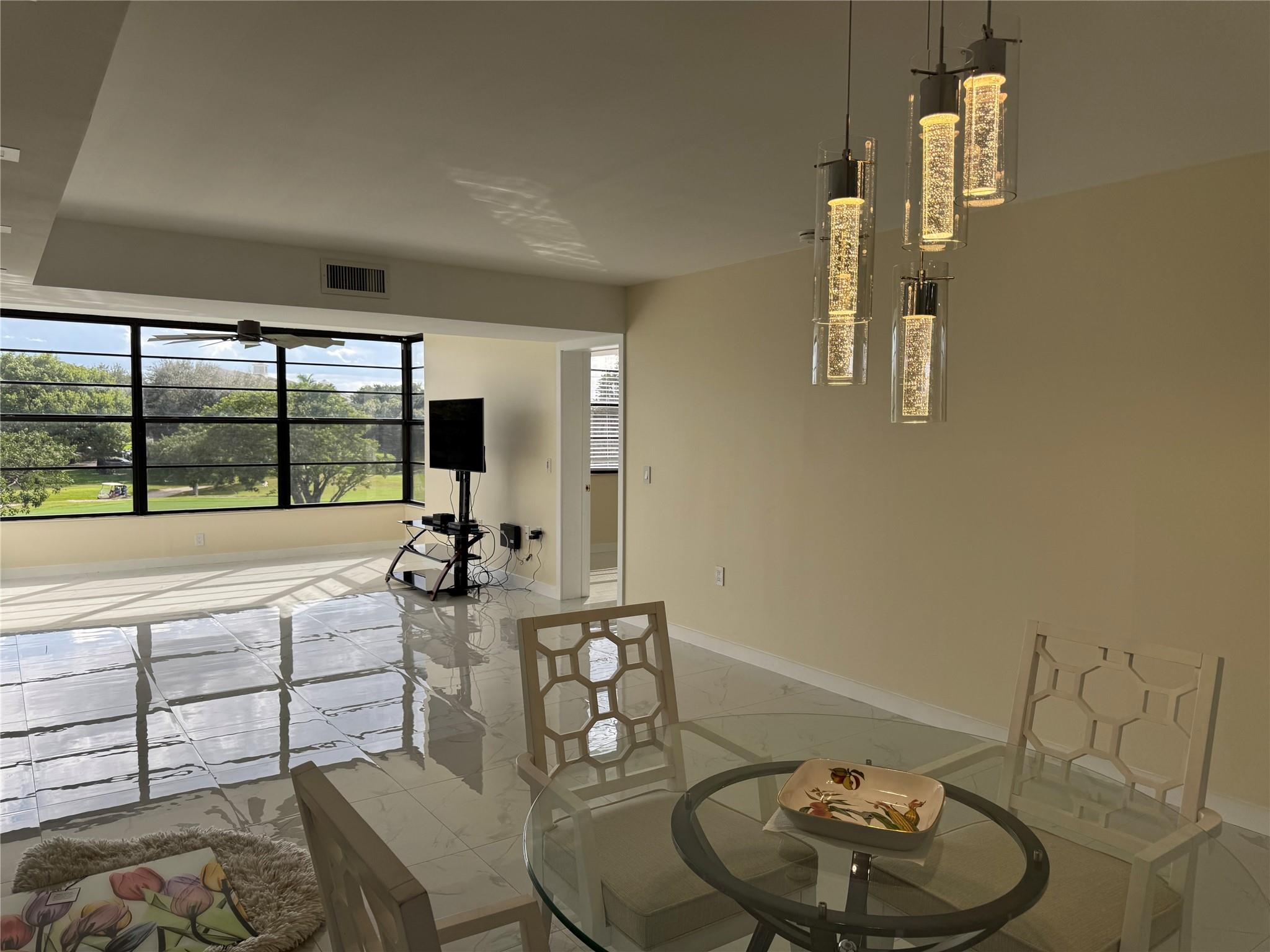 Condo 10 Of Whitehall Con - Residential Lease