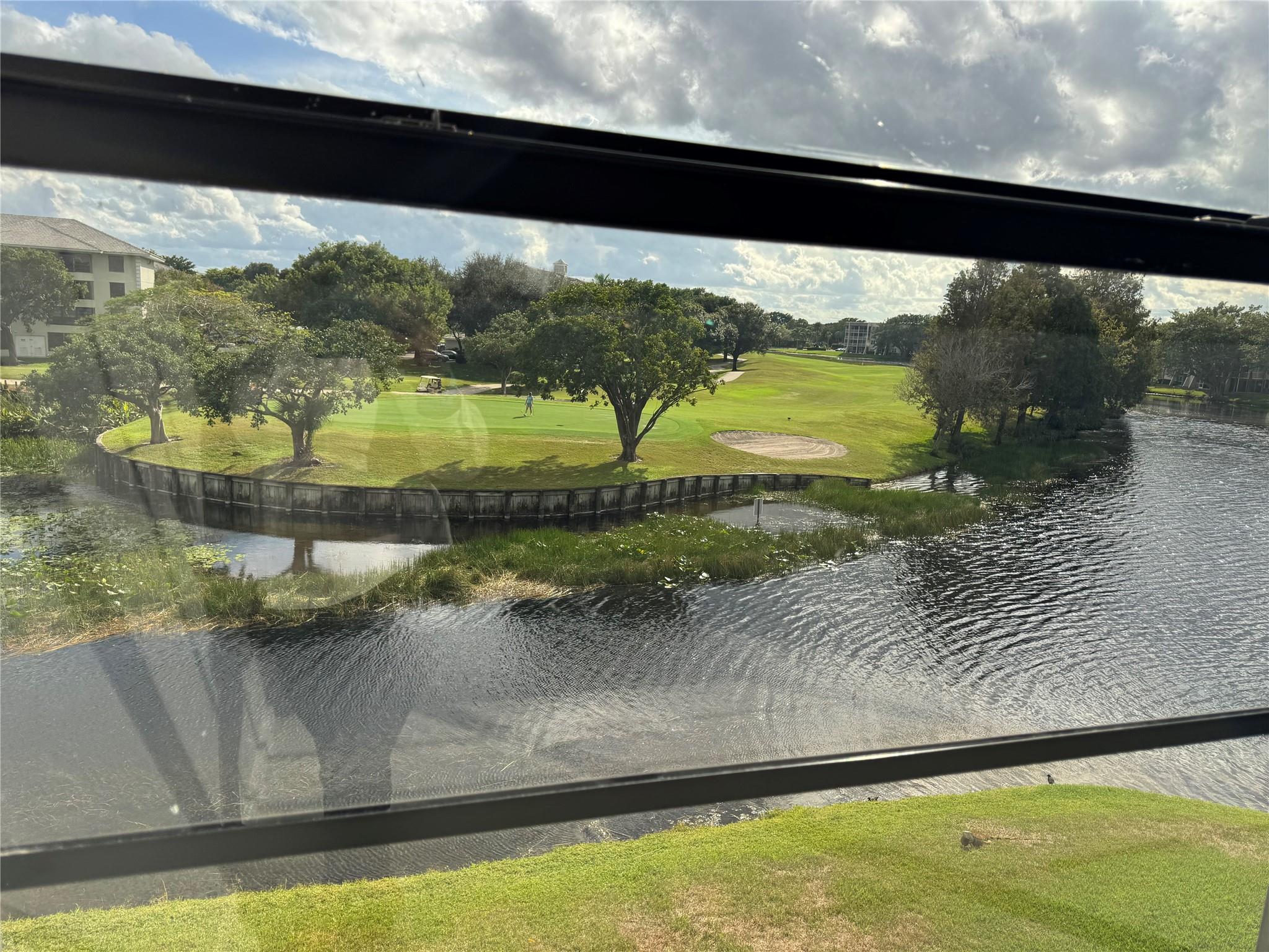 Condo 10 Of Whitehall Con - Residential Lease