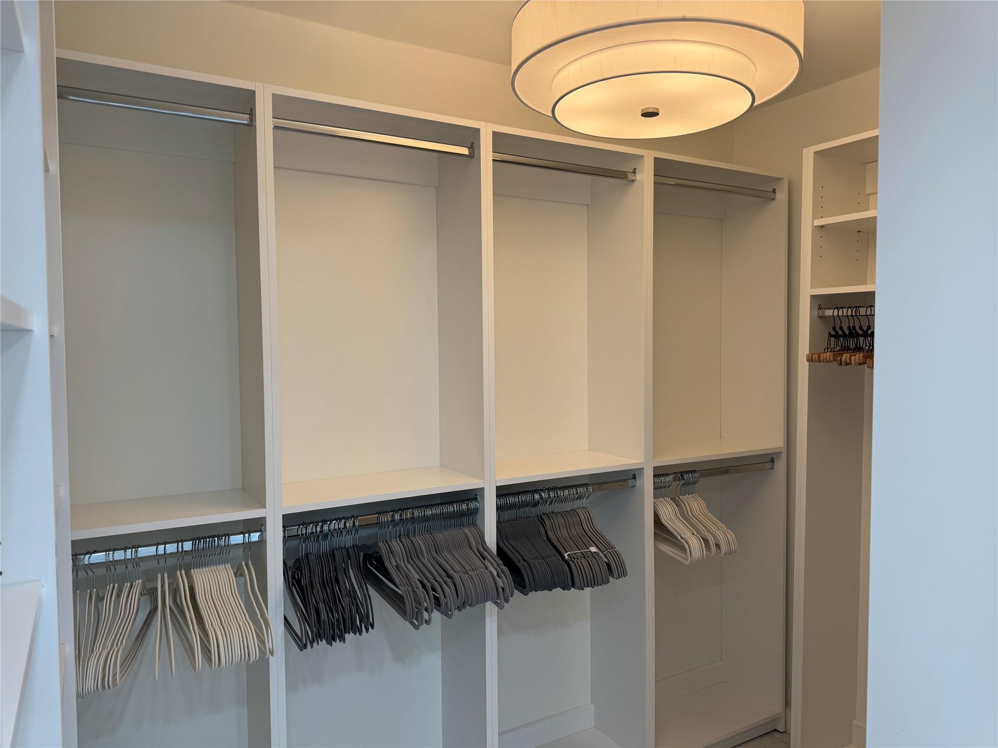 Condo 10 Of Whitehall Con - Residential Lease