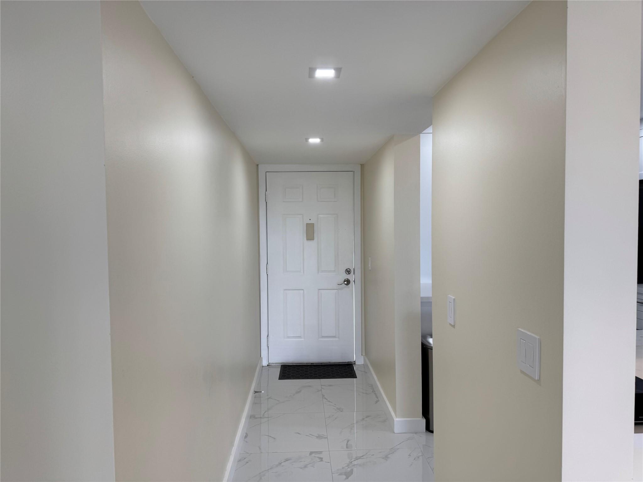 Condo 10 Of Whitehall Con - Residential Lease