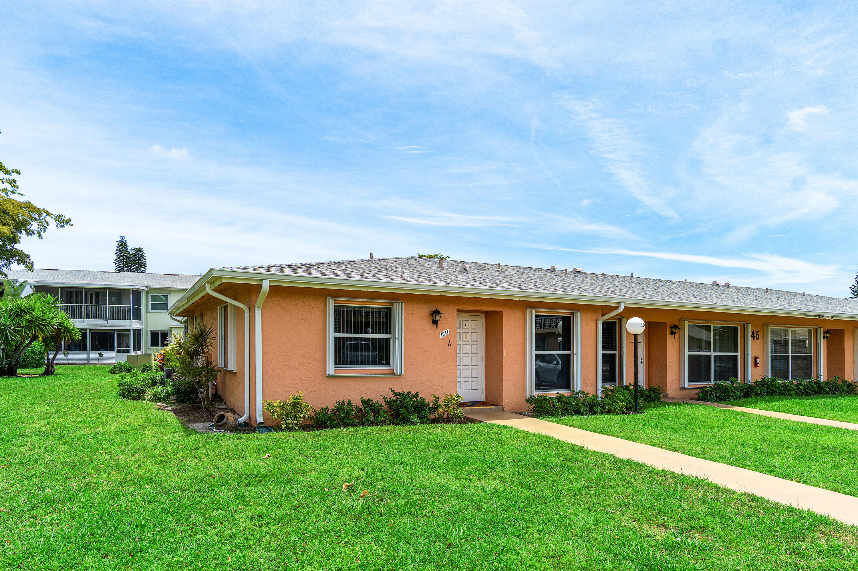 PINES OF DELRAY NORTH CONDO - Residential Lease