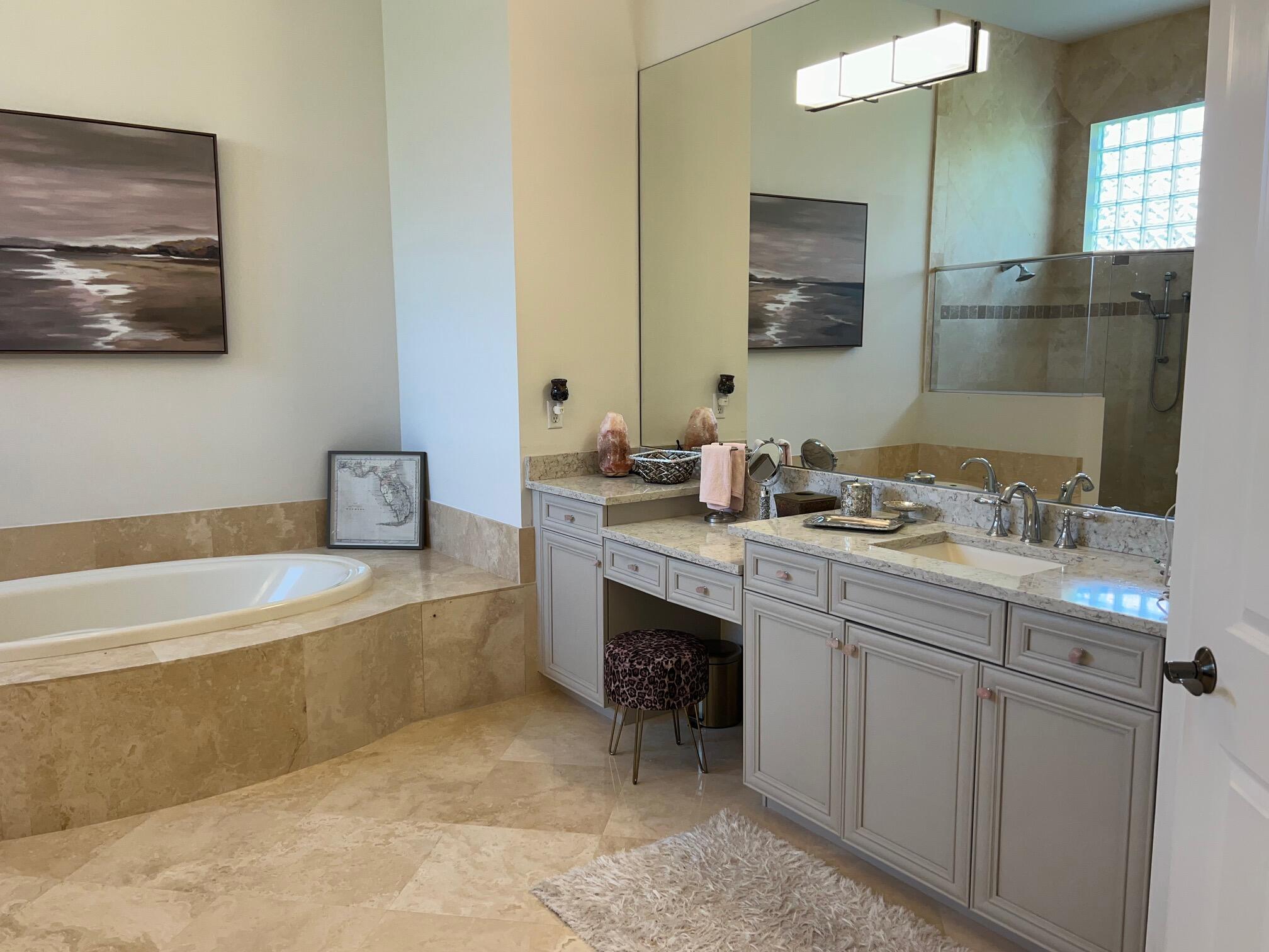 JUPITER COUNTRY CLUB - Residential Lease