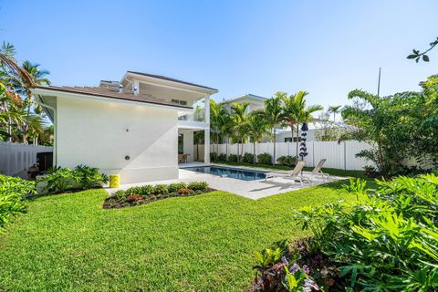 Tiny photo for 234 NE 12th Street, Delray Beach, FL 33444 (MLS # B26017506)