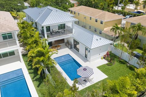 Tiny photo for 234 NE 12th Street, Delray Beach, FL 33444 (MLS # B26017506)