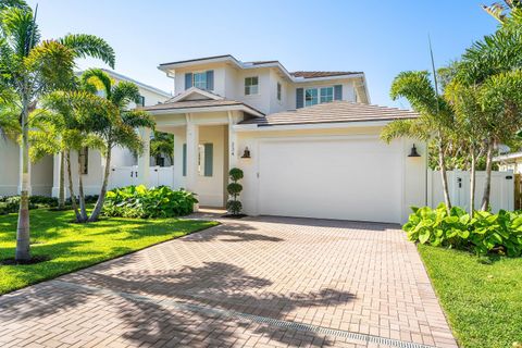 Tiny photo for 234 NE 12th Street, Delray Beach, FL 33444 (MLS # B26017506)