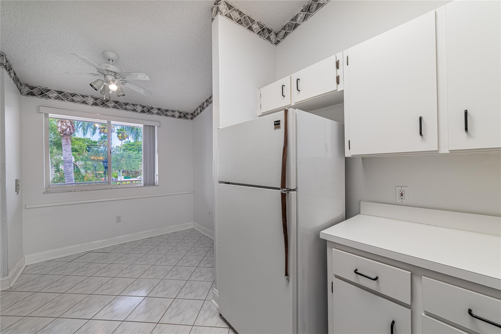 7447 N Devon Dr 7447