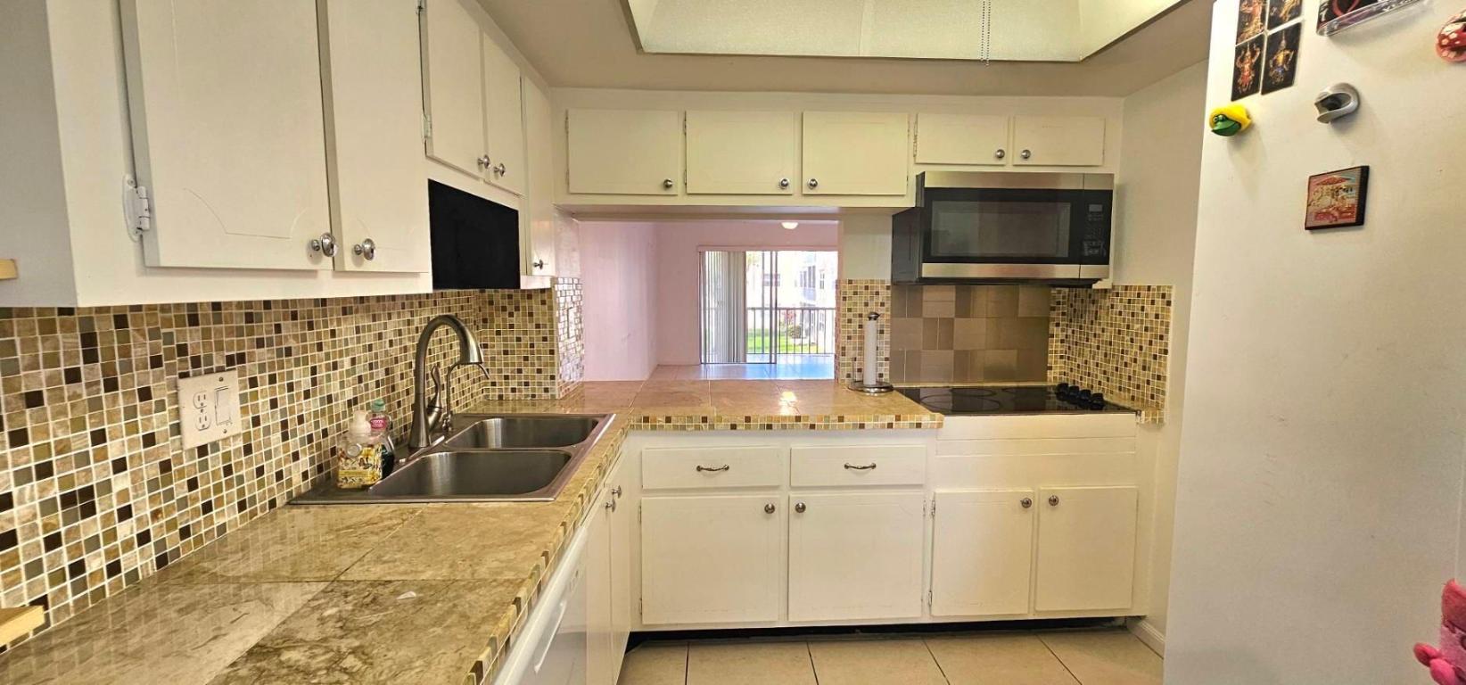 SANDALFOOT SOUTH TWO - Residential