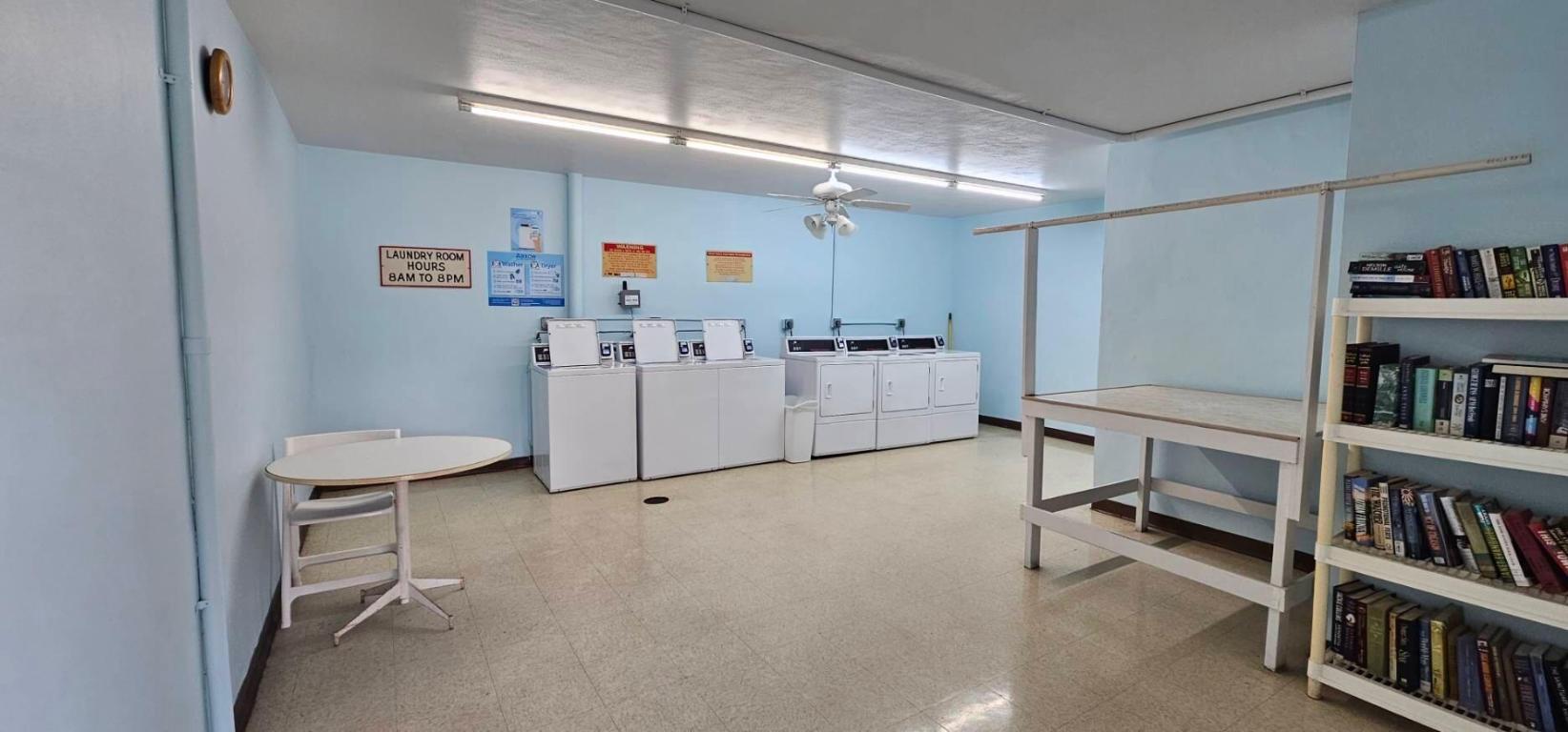 SANDALFOOT SOUTH TWO - Residential