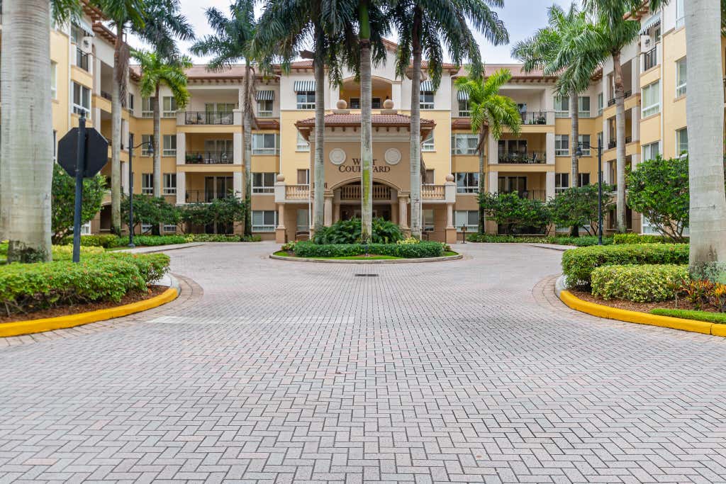 Photo of 16101 EMERALD ESTATES Drive #146, Weston, FL 33331 (MLS # B26054110)