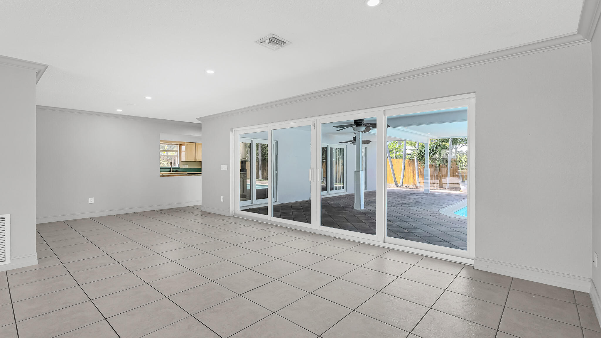 LIGHTHOUSE POINT 6TH SEC - Residential