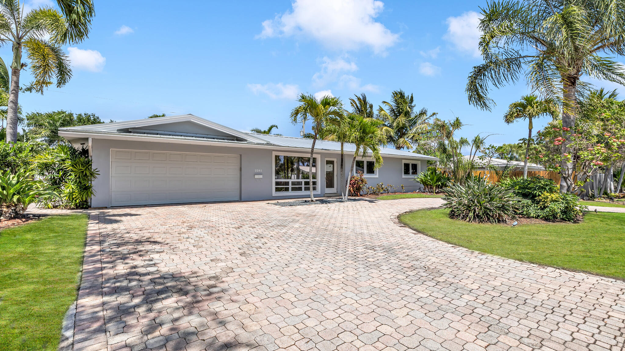 LIGHTHOUSE POINT 6TH SEC - Residential