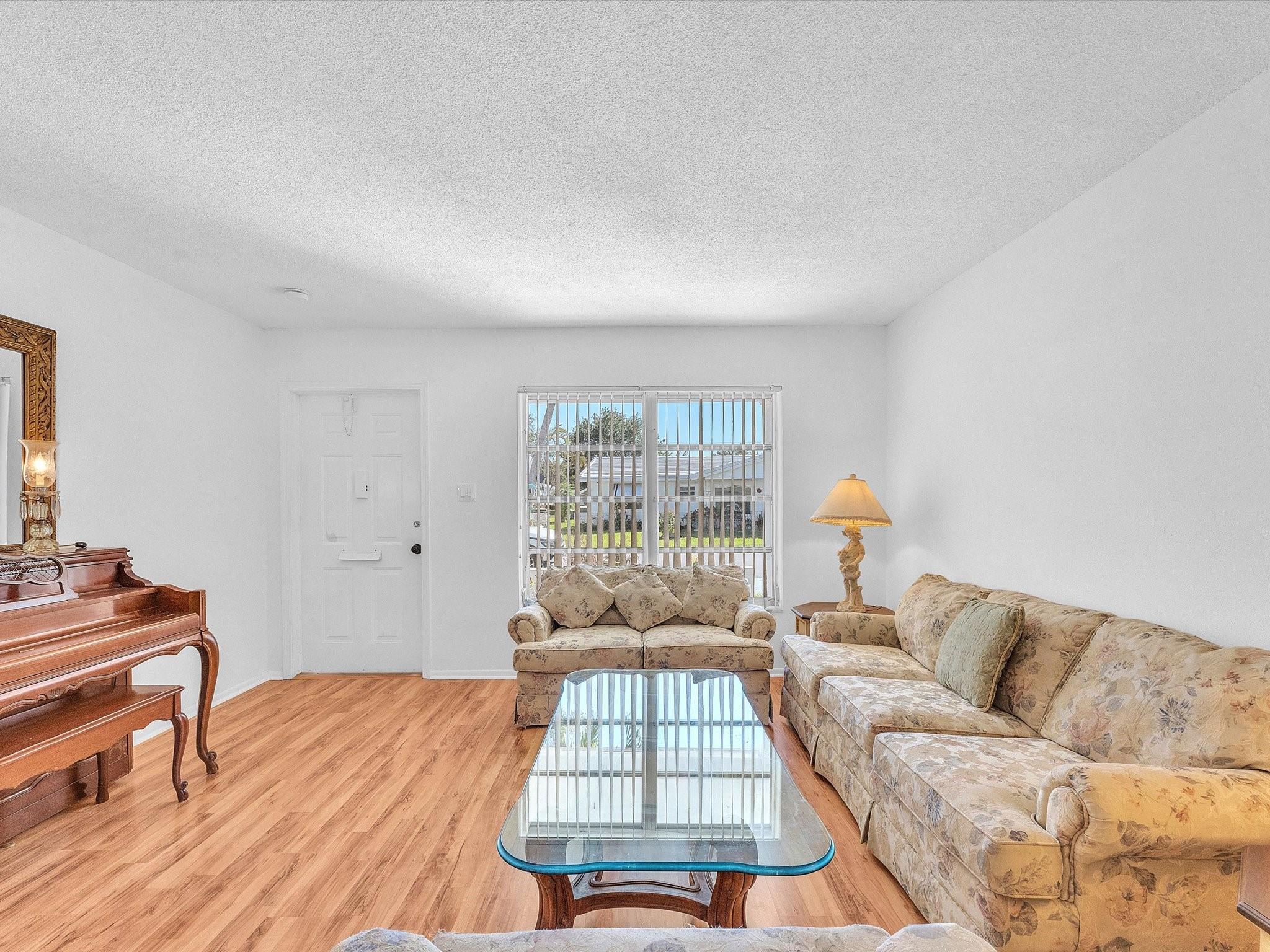 Mainlands Of Tamarac Lake - Residential