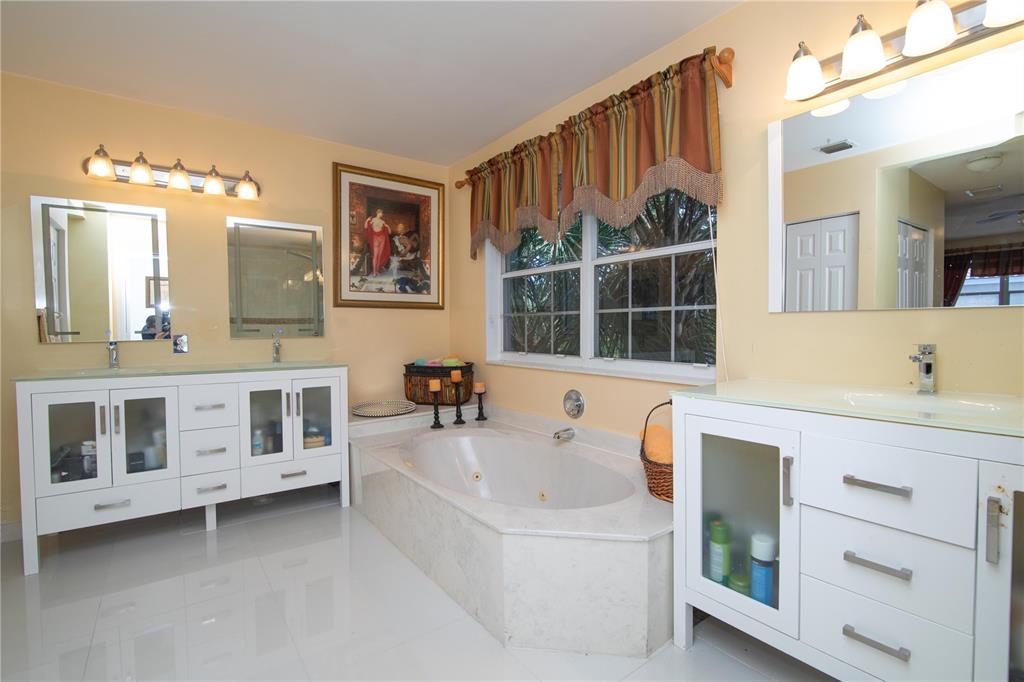 SILVER LAKES PH III REPLA - Residential