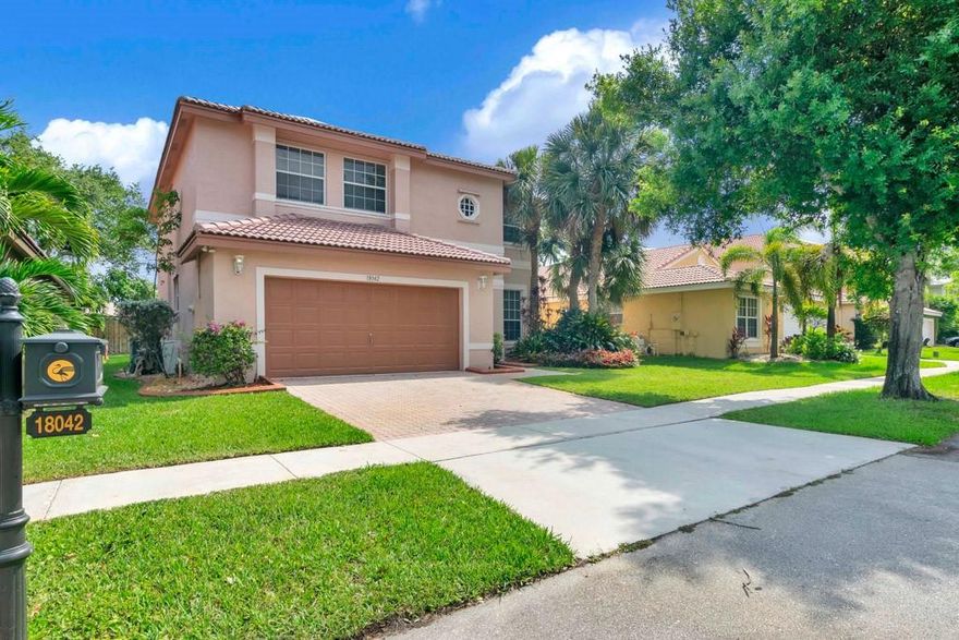 Freshly painted! Exterior home was freshly painted for a fresh beginning. This well kept 4 bedrooms, 2.5 bathrooms pool home is located in the beautiful residential community of Silver Lakes. This property offers a wonderful layout, nice kitchen with breakfast nook , master suite with sitting area, whirlpool tub, stand in shower and dual vanities, spacious bedrooms, laundry room, upgraded kitchen with stainless steel appliances, brand new tank less water heater, partially fenced backyard with screened pool and many other features you will be sure to love! Zero lot line.  Exclude Chandelier and mirror in stairway.  Guard gated community, minutes to I-75, Turnpike, major roads, Pembroke Gardens Mall, shopping centers and hospitals. Move in ready, your buyer will love it. Owner is motivated.