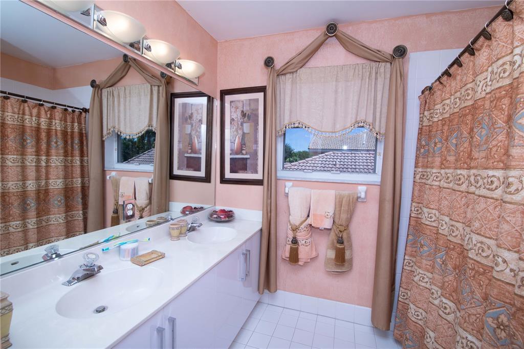 SILVER LAKES PH III REPLA - Residential