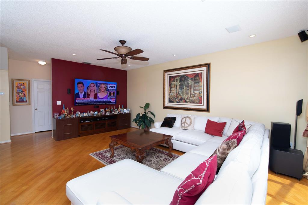 SILVER LAKES PH III REPLA - Residential