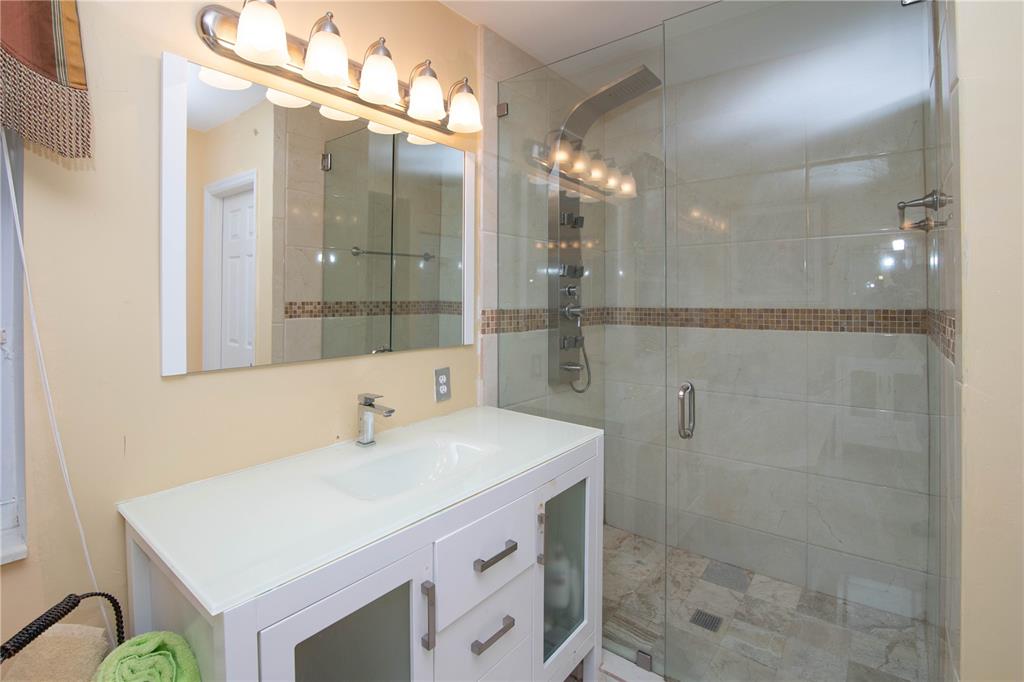 SILVER LAKES PH III REPLA - Residential