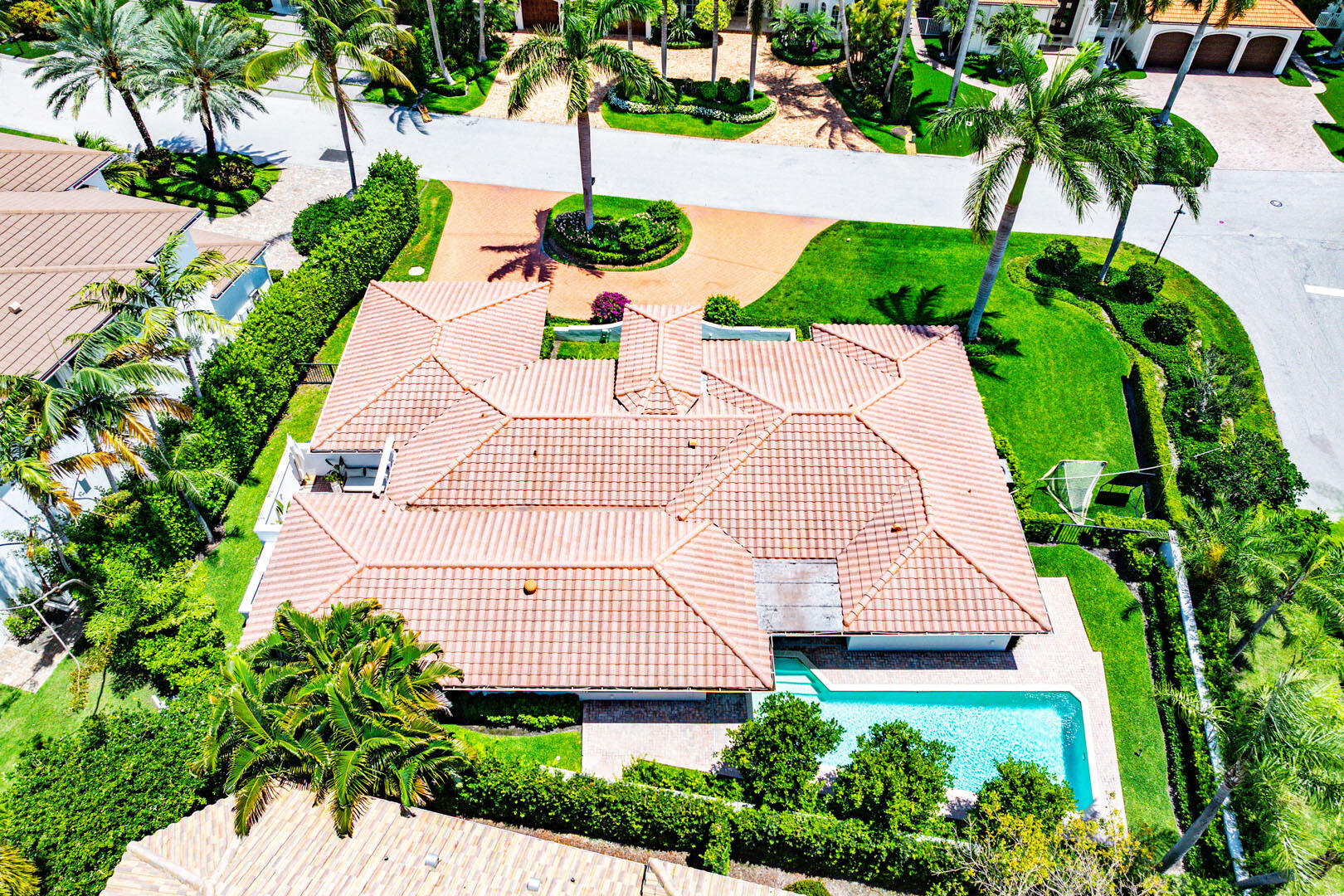 ROYAL PALM YACHT & COUNTRY CLUB - Residential Lease