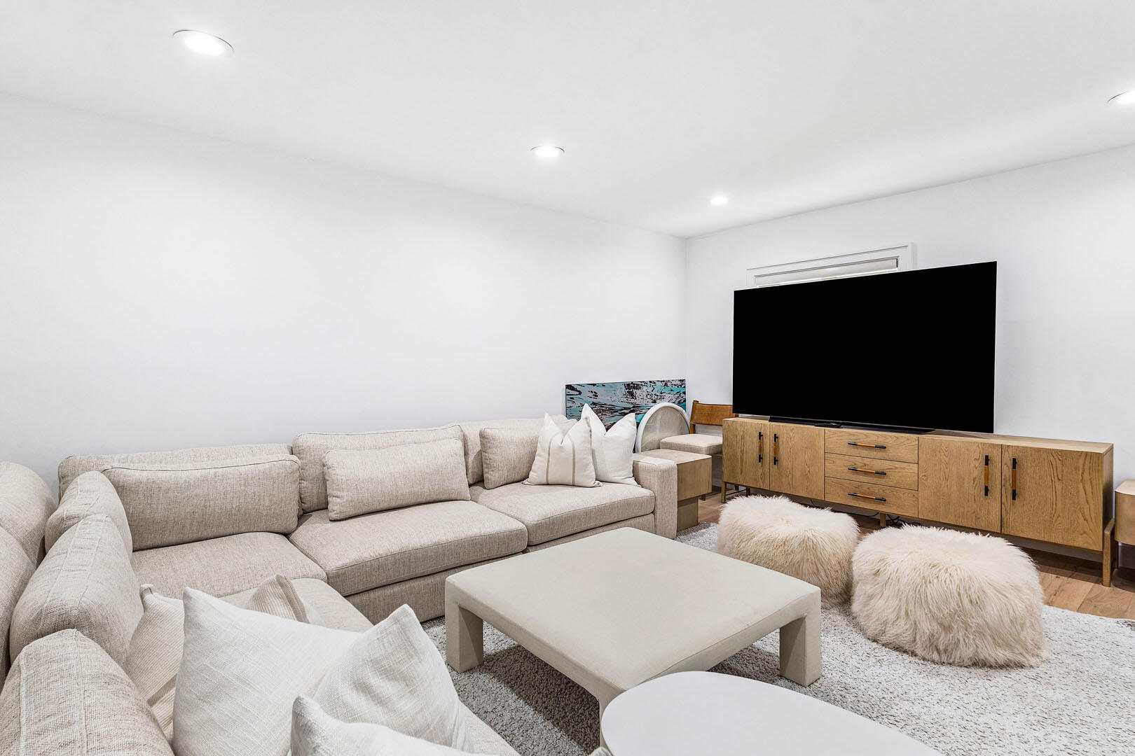 ROYAL PALM YACHT & COUNTRY CLUB - Residential Lease