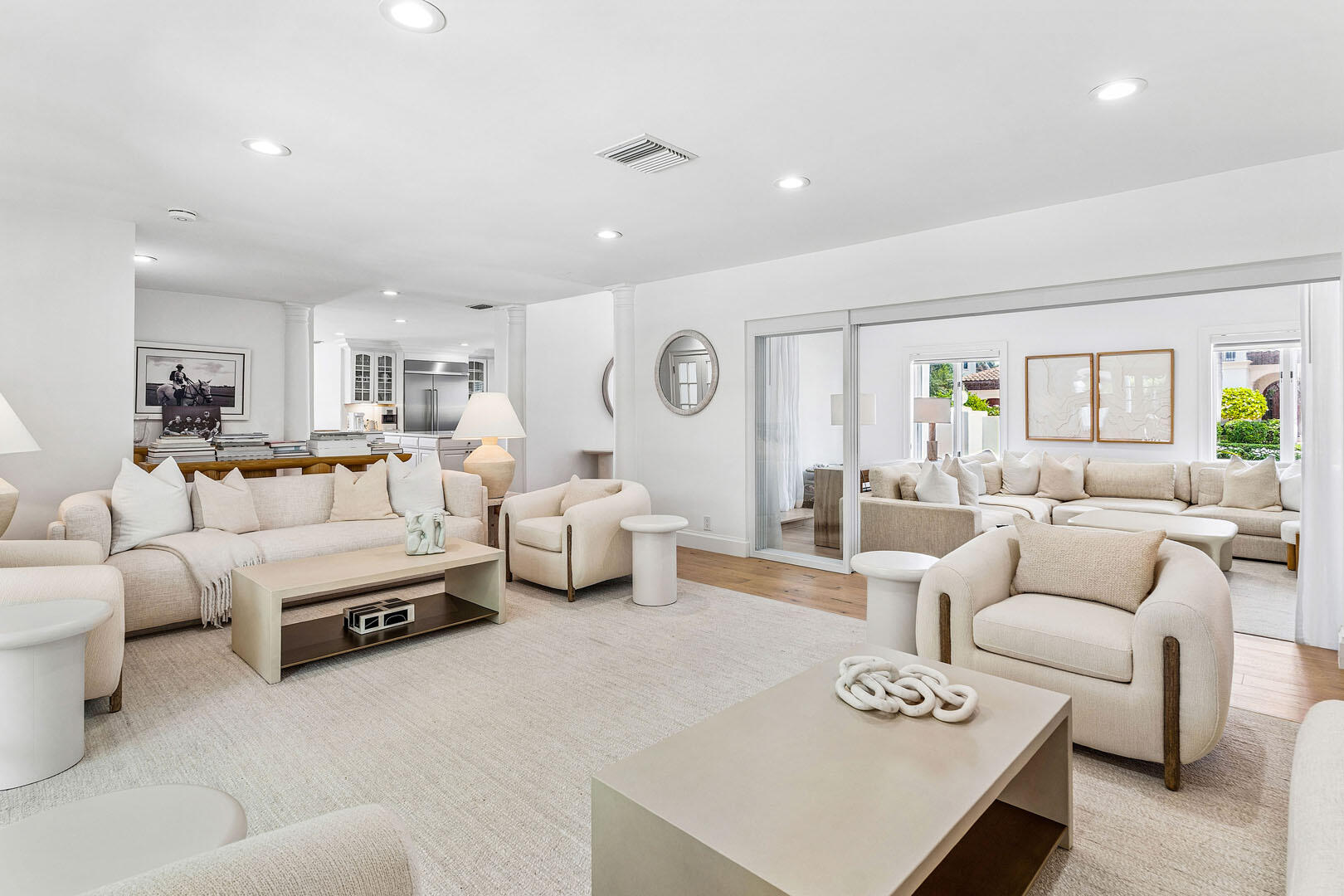 ROYAL PALM YACHT & COUNTRY CLUB - Residential Lease