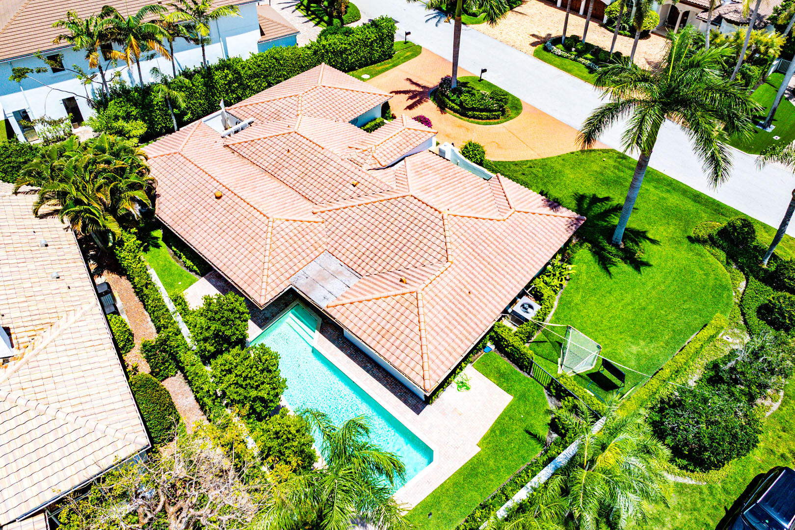 ROYAL PALM YACHT & COUNTRY CLUB - Residential Lease