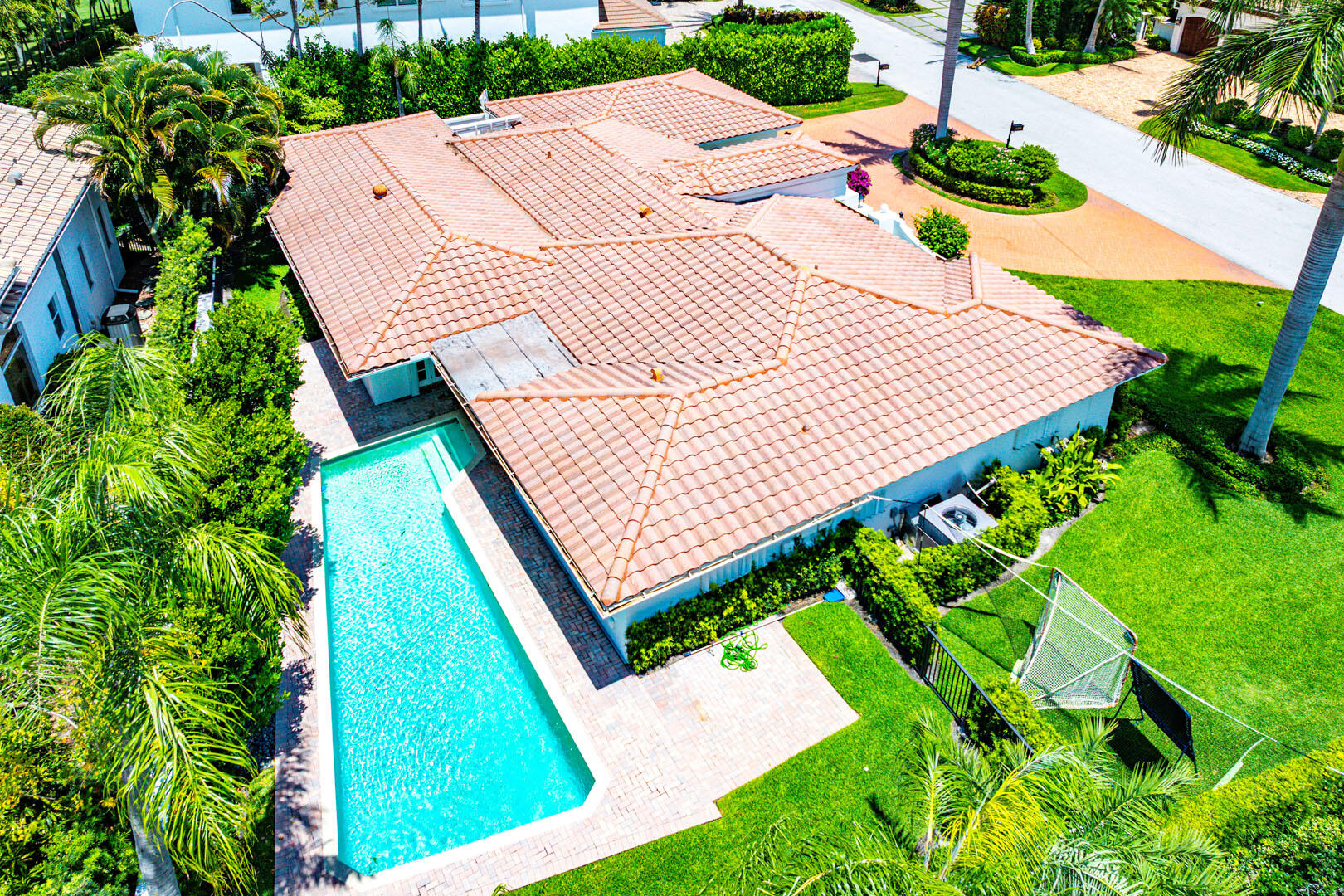 ROYAL PALM YACHT & COUNTRY CLUB - Residential Lease
