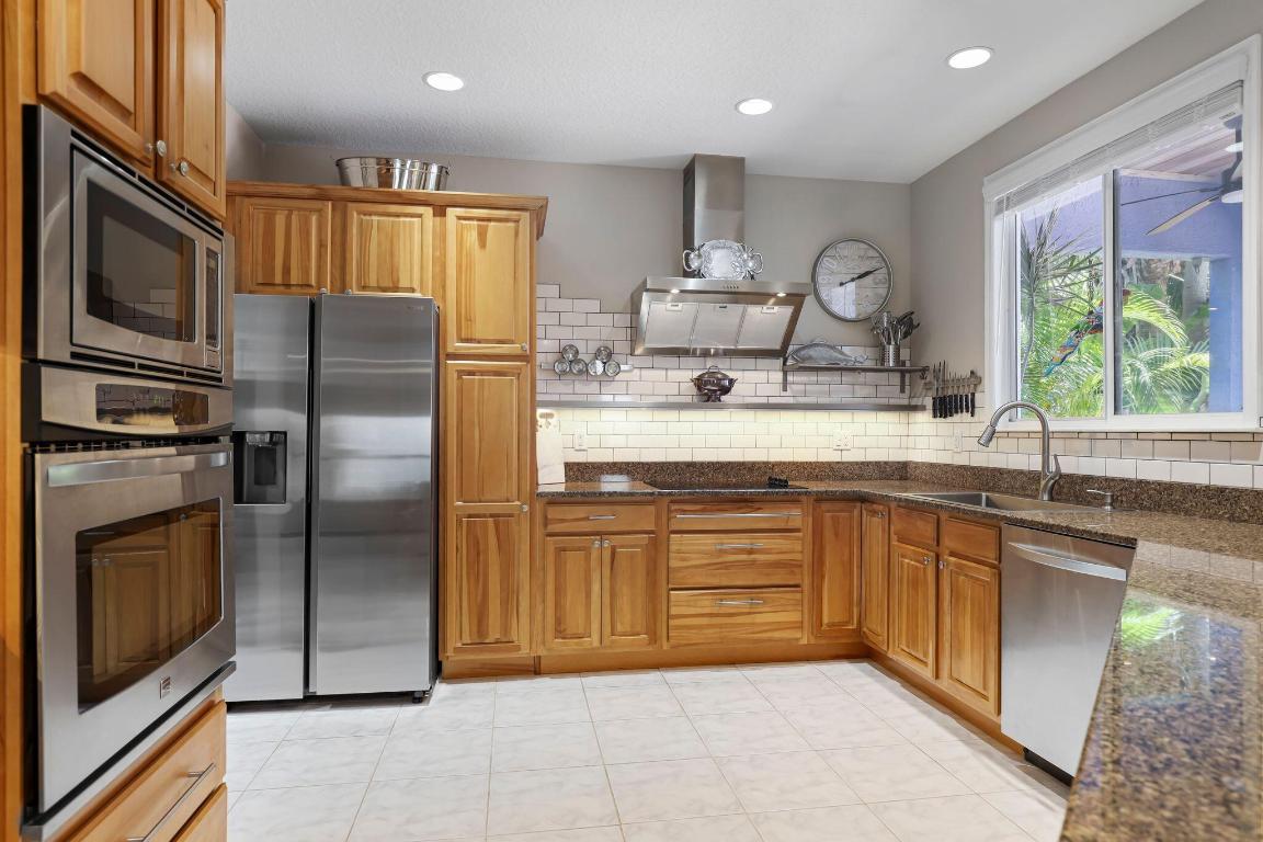 PALM HAVEN SUBDIVISION - Residential