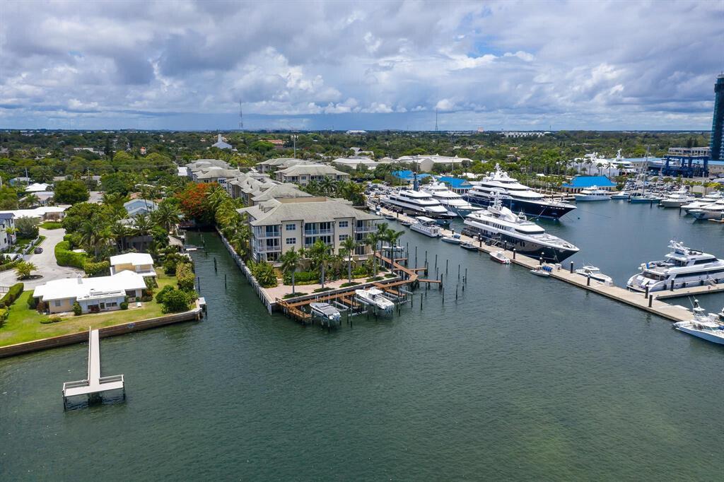 FLAGLER LANDING CONDO - Residential