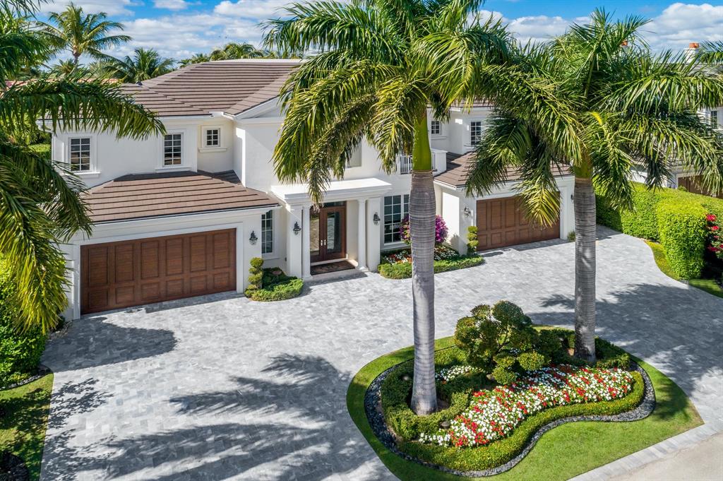 ROYAL PALM YACHT & COUNTRY CLUB - Residential