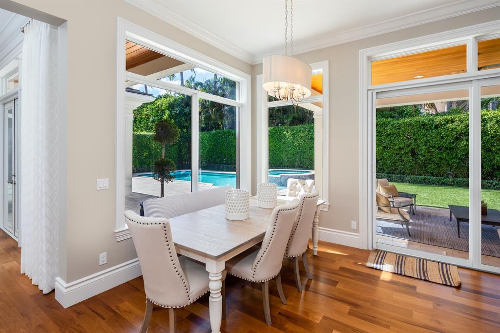 ROYAL PALM YACHT & COUNTRY CLUB - Residential