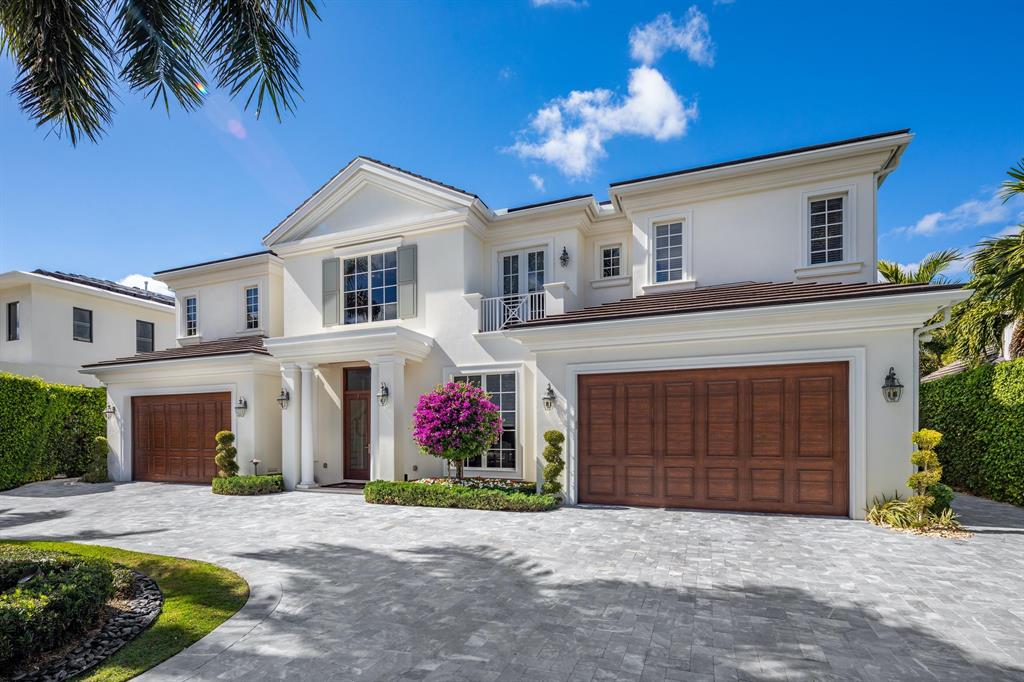 ROYAL PALM YACHT & COUNTRY CLUB - Residential