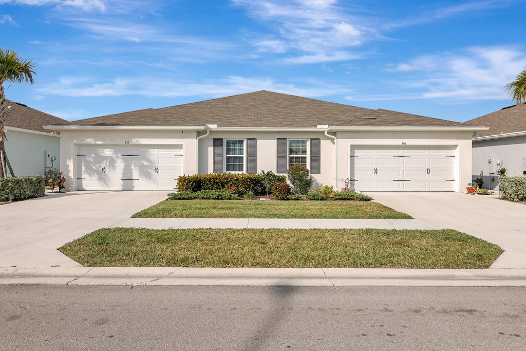Photo of 848 PERSIMMON Place, Fort Pierce, FL 34981 (MLS # B26092280)