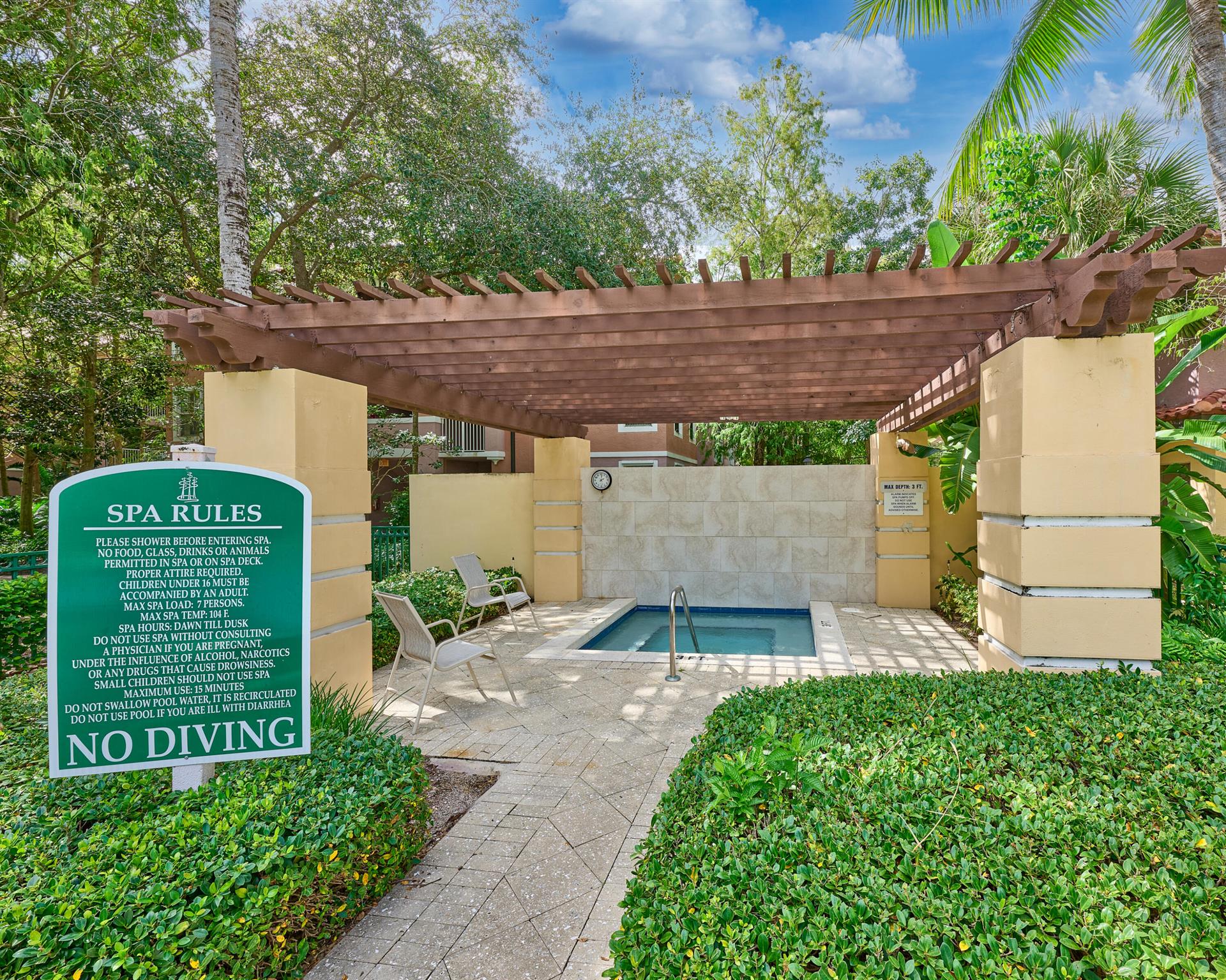 CYPRESS POINTE AT CORAL S - Residential