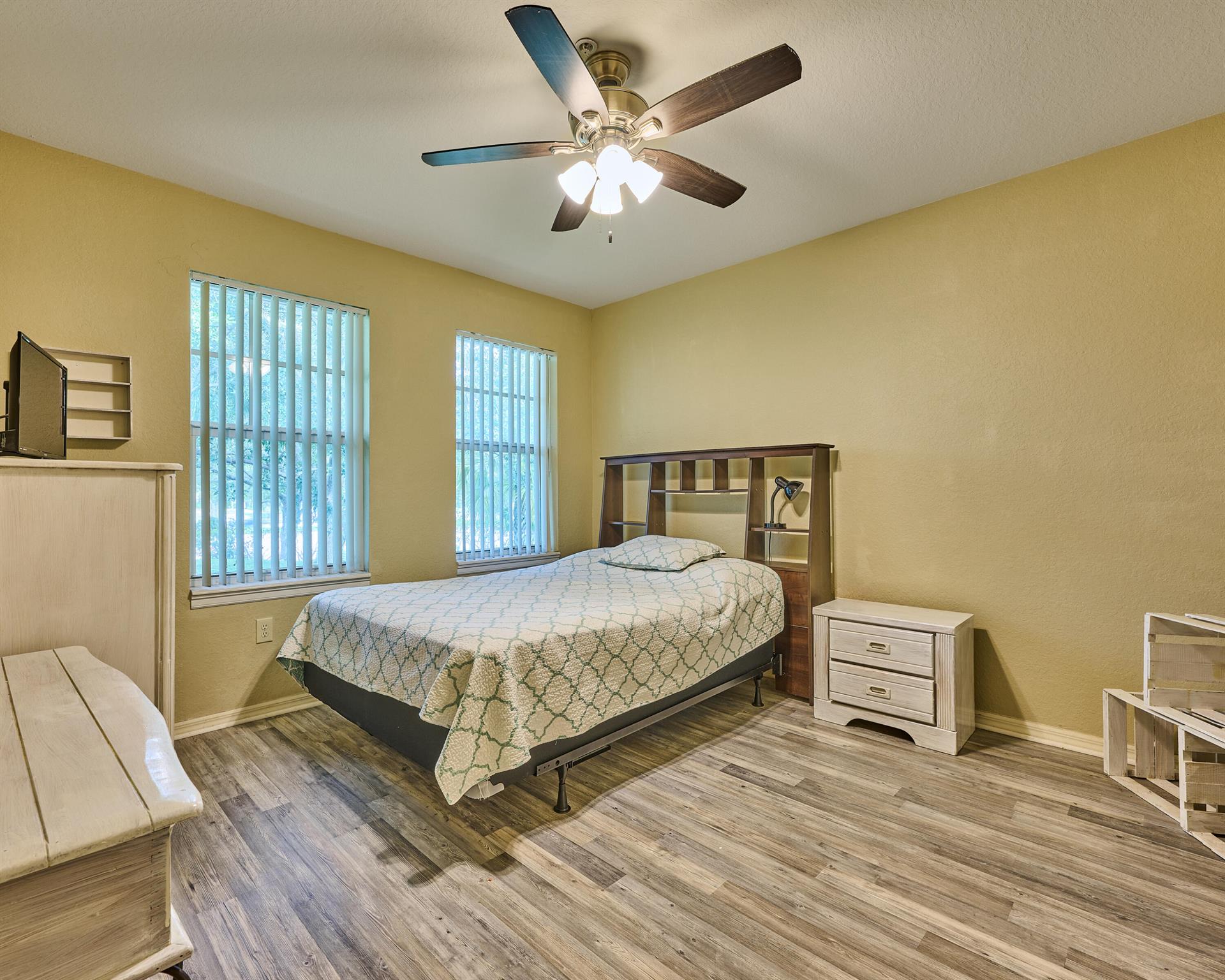 CYPRESS POINTE AT CORAL S - Residential