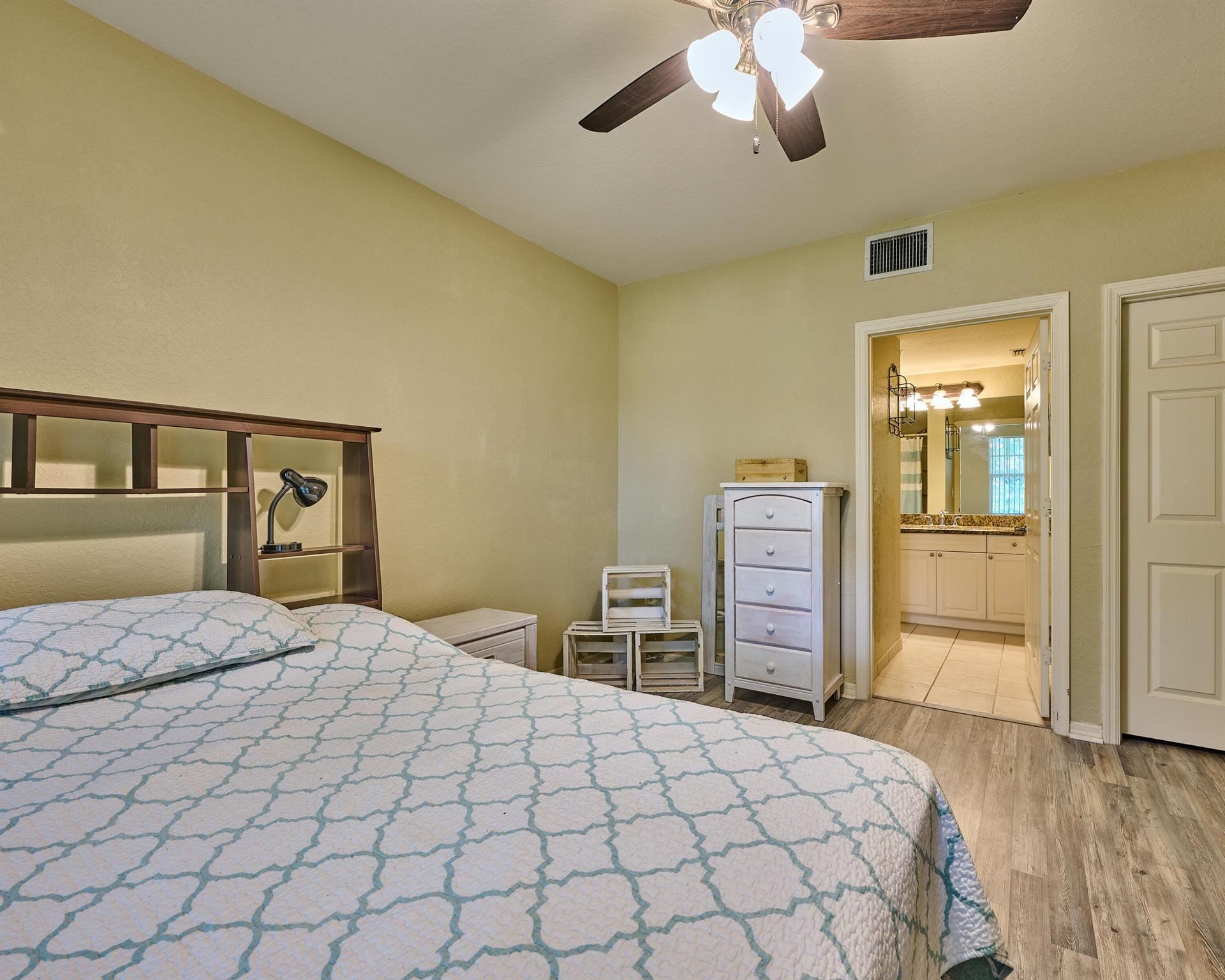 CYPRESS POINTE AT CORAL S - Residential
