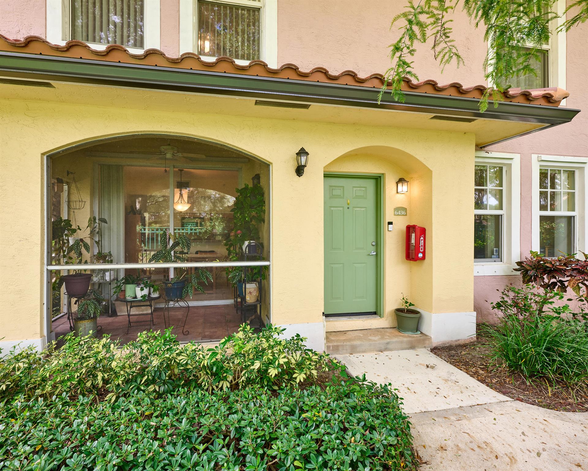 CYPRESS POINTE AT CORAL S - Residential