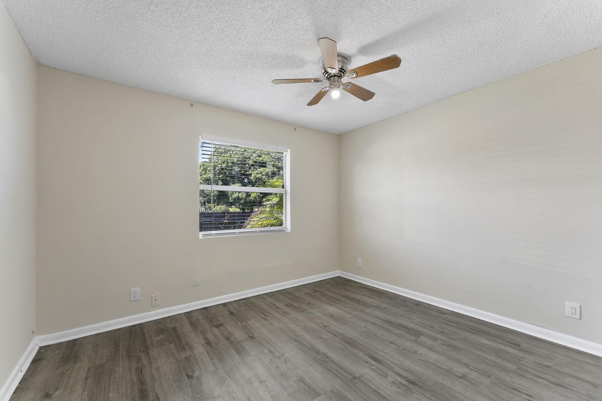 ACREHOME PARK SECOND ADD - Residential Lease