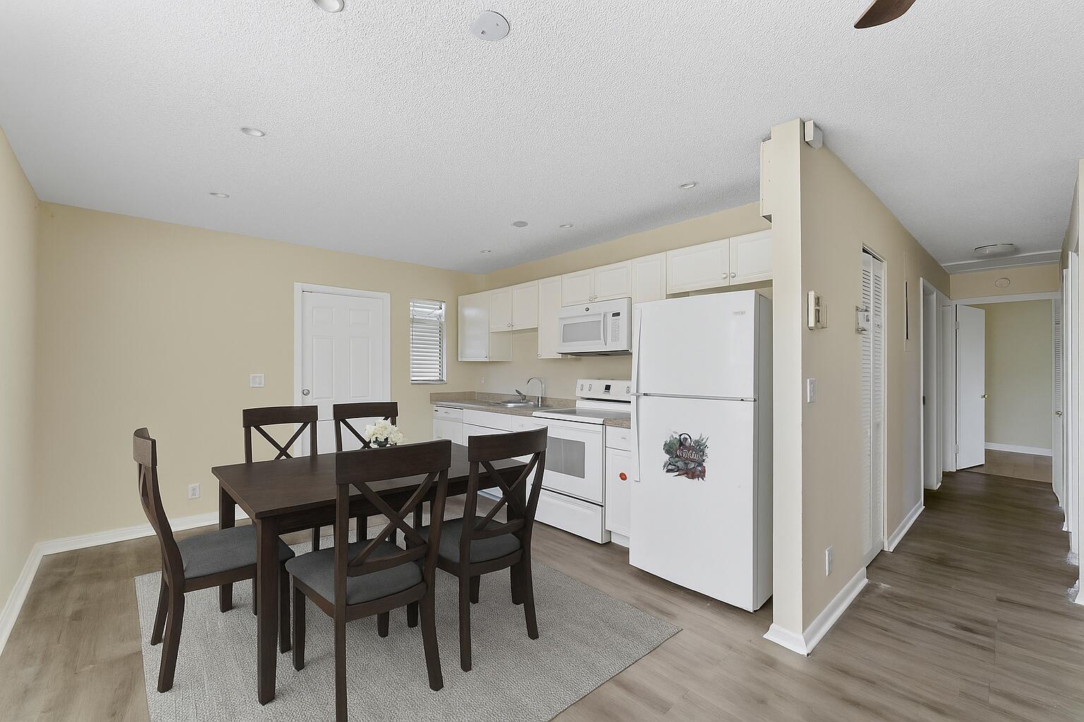 ACREHOME PARK SECOND ADD - Residential Lease