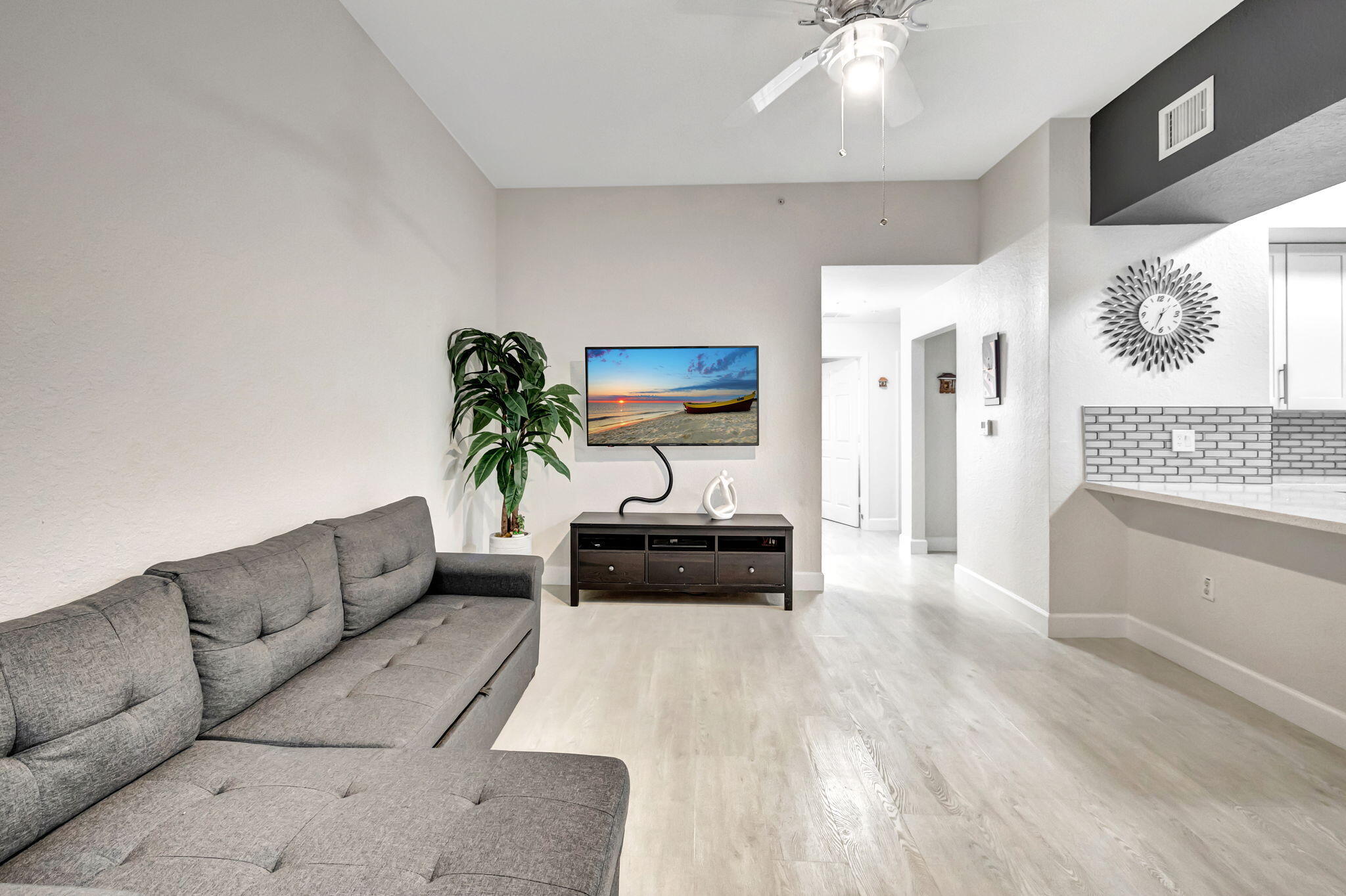 3 Bedrooms, 2 baths in a all ages community and investor welcome! Beautiful condo located in the heart of Coral Spring ,totally renovated.Built on 2006. Plenty of light through out the unit, an open kitchen with granite counter top, plenty of cabinets and stainless steal appliances. Master bedroom by the entrance and in the back of the unit the other 2 bedrooms, facing the pool by the balcony. Inside ,A laundry room included with sink. The building has an elevator. A/c replaced 2023 and new water heater.Excellent location, close to schools , shopping centers, hospitals and main streets. It can be rented right away. Condo is on the second floor. Easy to show, concessions available.