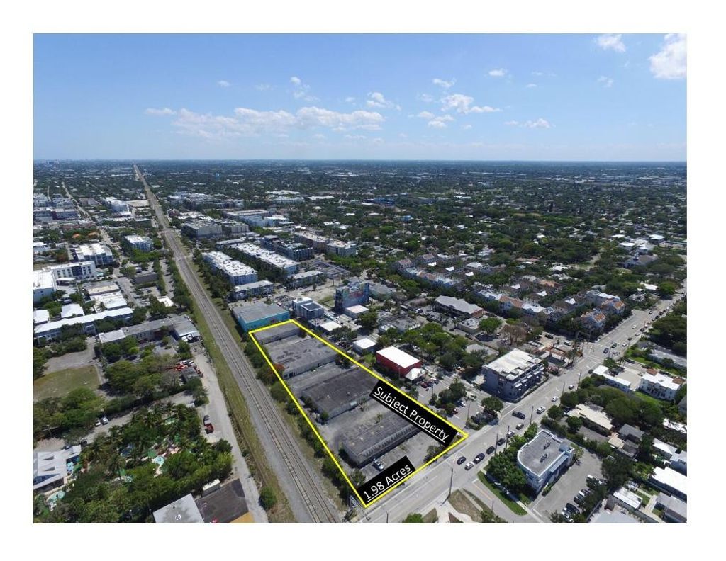 Photo of 302358 NE 4th Street, Delray Beach, FL 33444 (MLS # R10875431)