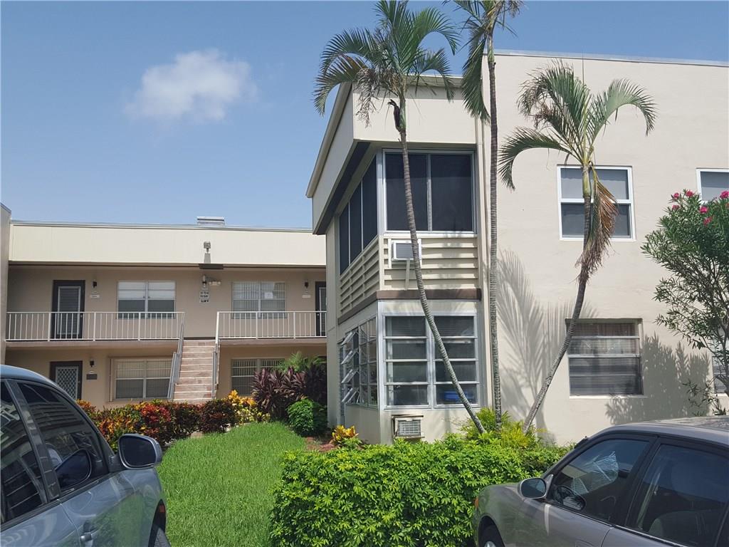 KINGS POINT FLANDERS COND - Residential