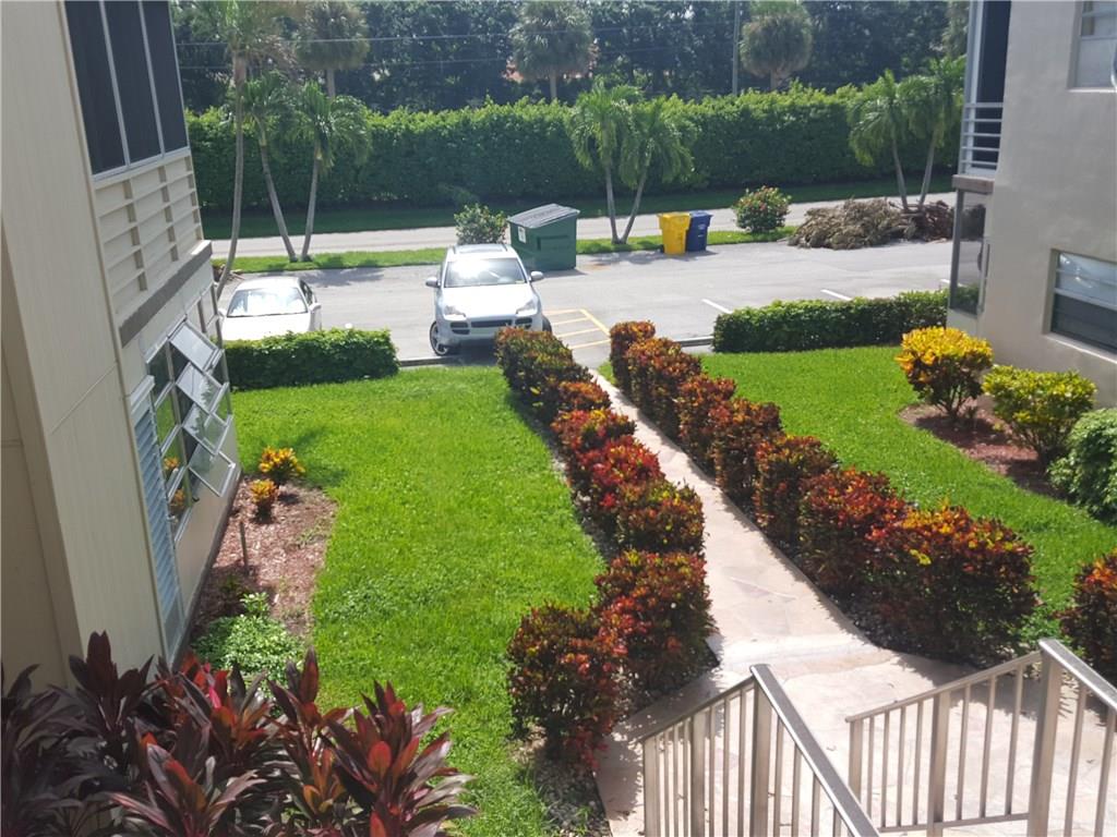 KINGS POINT FLANDERS COND - Residential