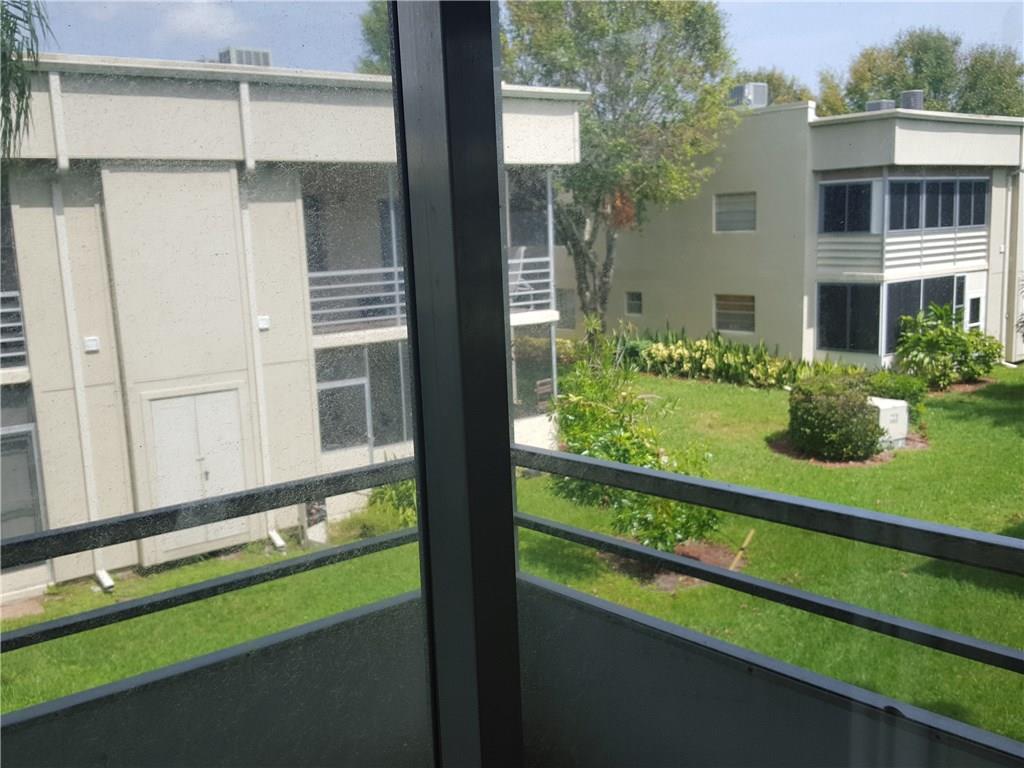KINGS POINT FLANDERS COND - Residential