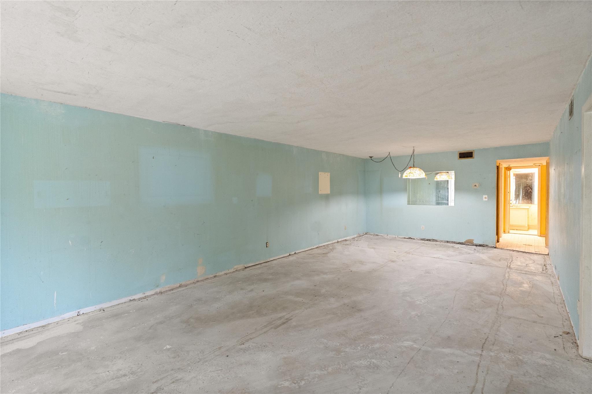 THE FOUNTAINS OF JACARAND - Residential