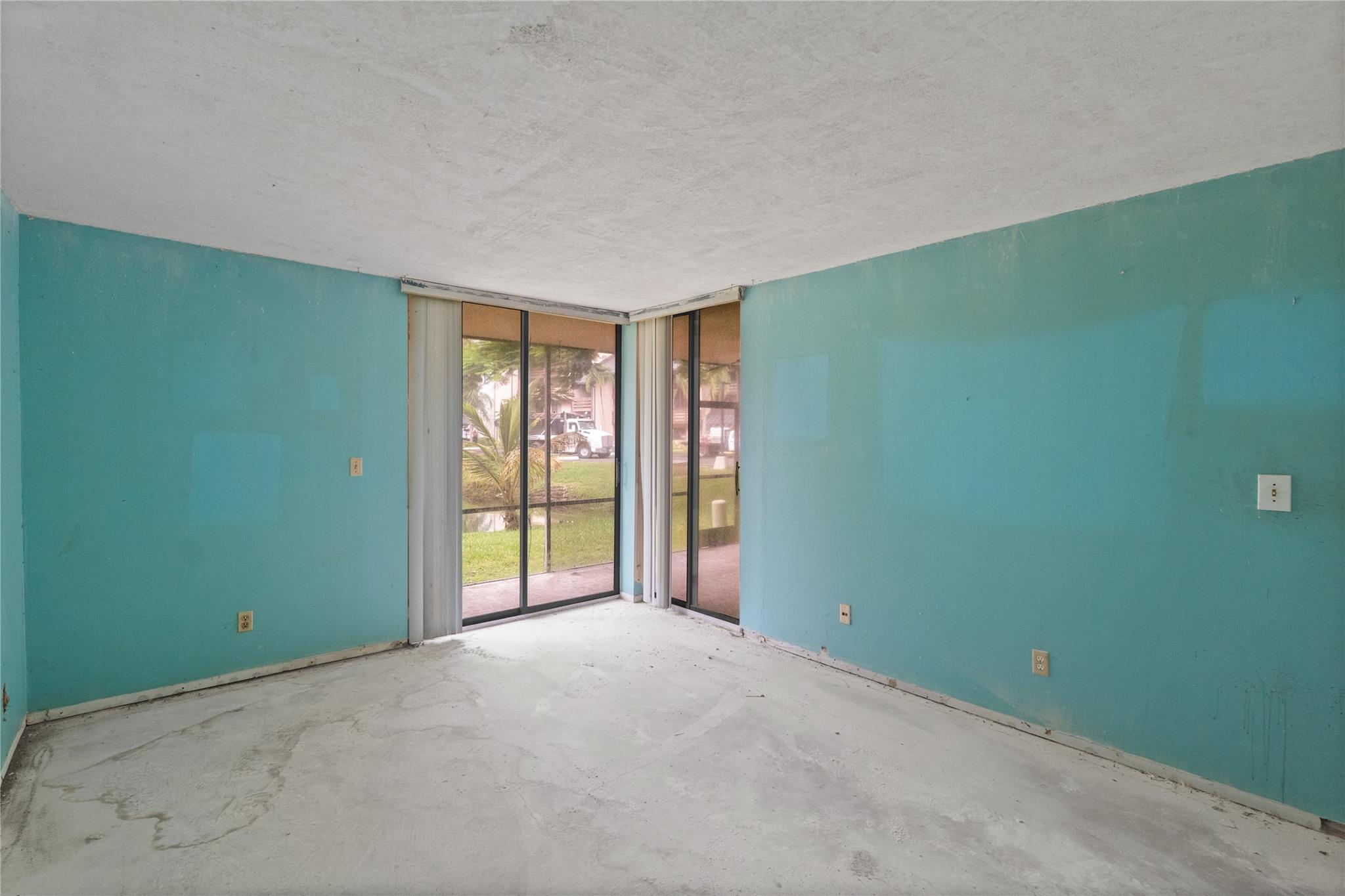 THE FOUNTAINS OF JACARAND - Residential