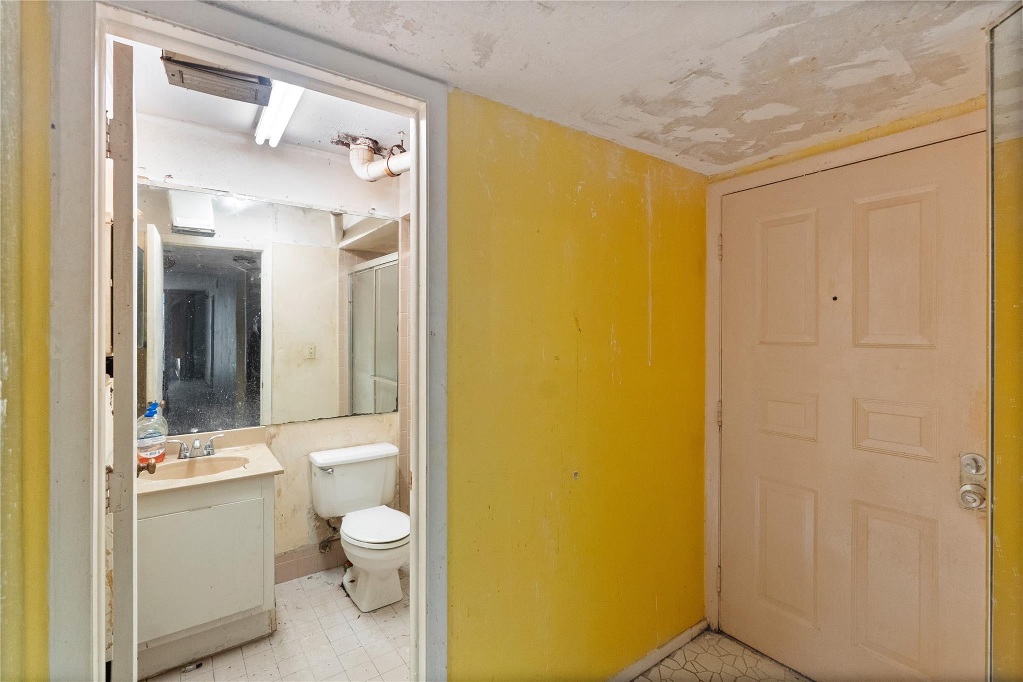 THE FOUNTAINS OF JACARAND - Residential